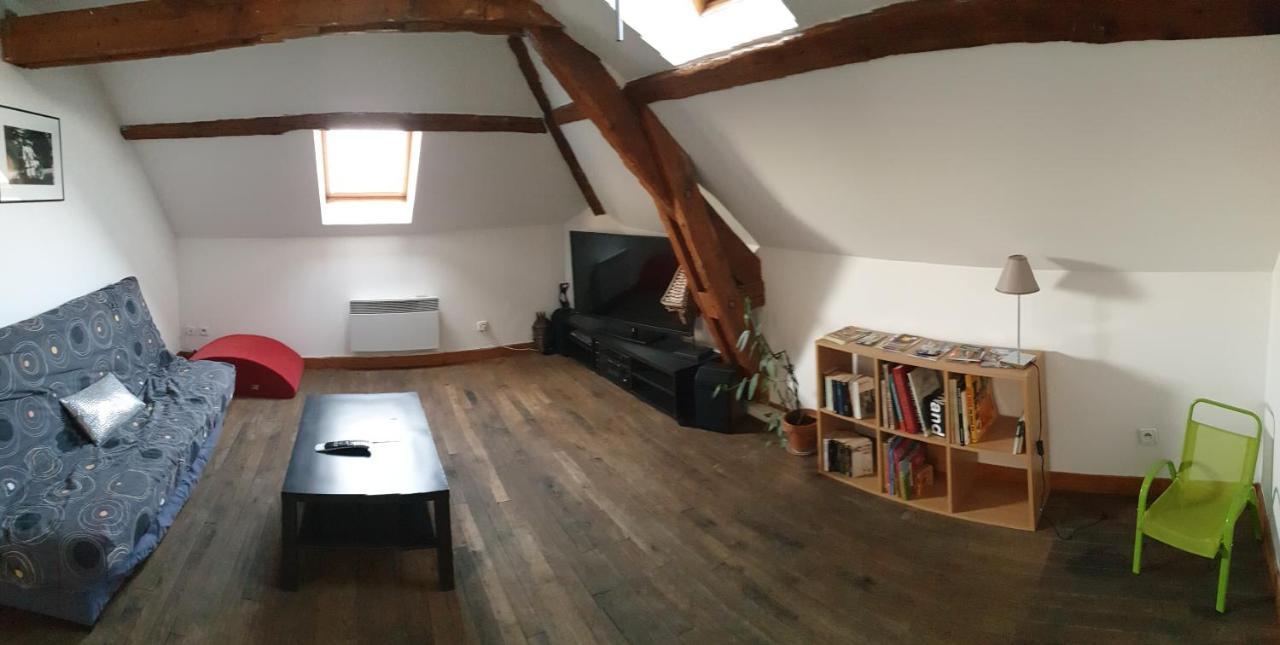 Appartement Agreable 1 A 4 Personnes Chaumont  Bagian luar foto